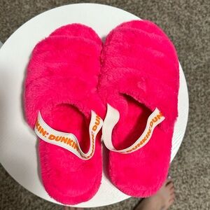 Dunkin Fuzzy Pink Slippers, Size 9